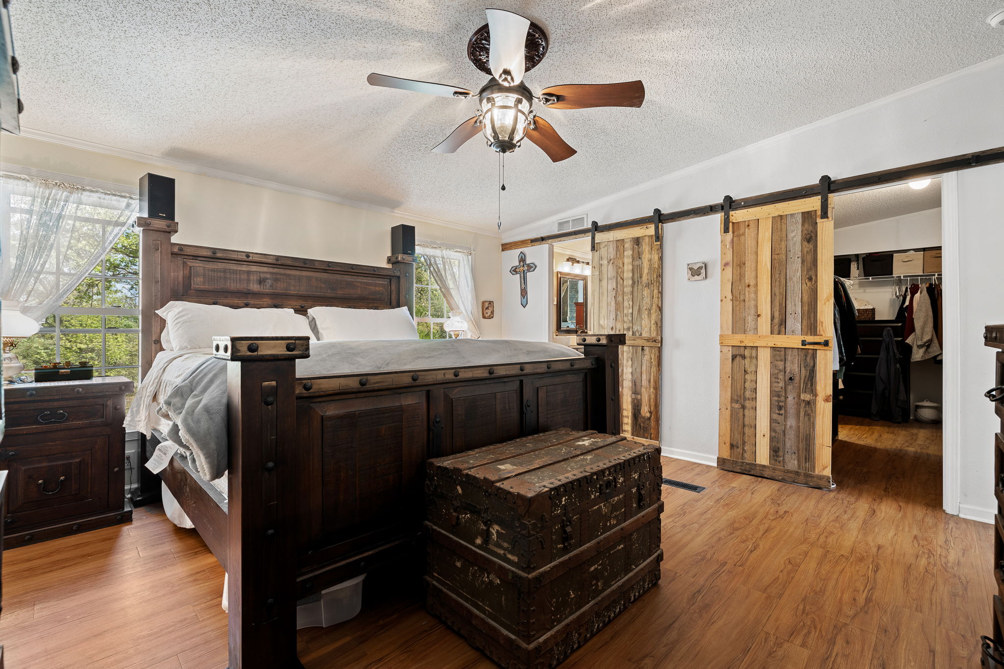 541 Hidden Oaks Drive Elgin, TX 78621 - Photo 20 of 40 Take note of the sliding barn doors!