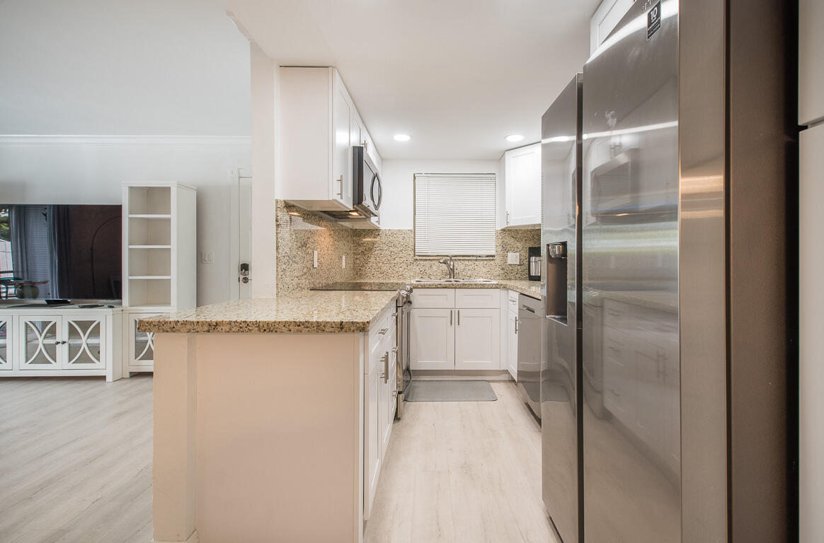1174 Northwest 13th Street, Unit 132B Boca Raton, FL 33486 - Photo 7 of 33 1174 NW 13th Street-13