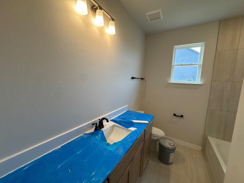 267 Mdw Vista Drive Rhome, TX 76078 - Photo 8 of 13 a view of a workspace with furniture