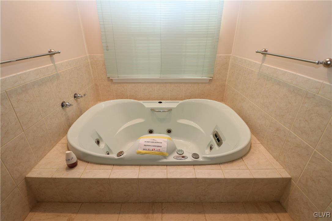 412 State Rd. Croydon, PA 19021 - Photo 11 of 26 Gallery Image 11