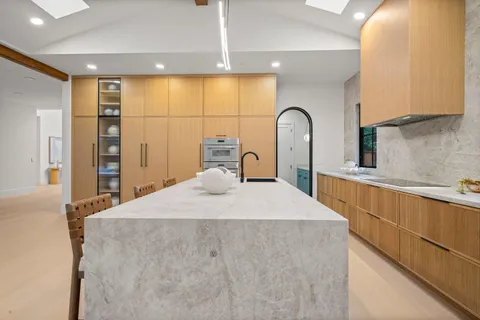 $7,788,000 | 15 San Juan Avenue, Menlo Park, CA 94025