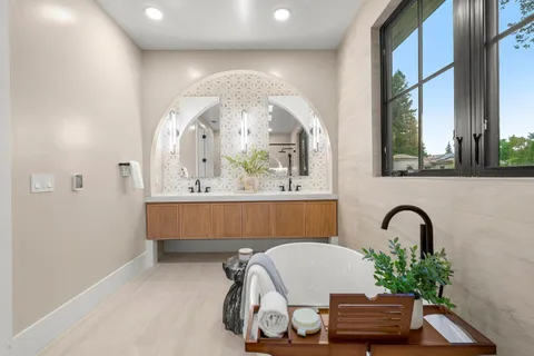 $7,788,000 | 15 San Juan Avenue, Menlo Park, CA 94025