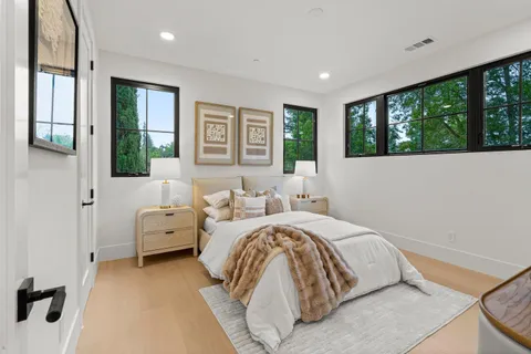$7,788,000 | 15 San Juan Avenue, Menlo Park, CA 94025