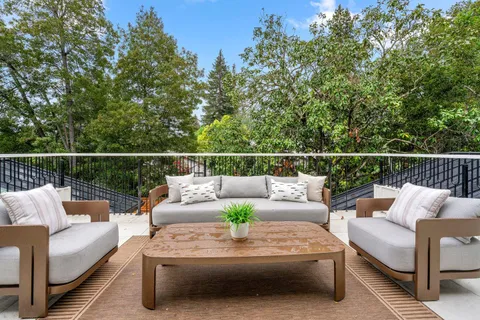 $7,788,000 | 15 San Juan Avenue, Menlo Park, CA 94025