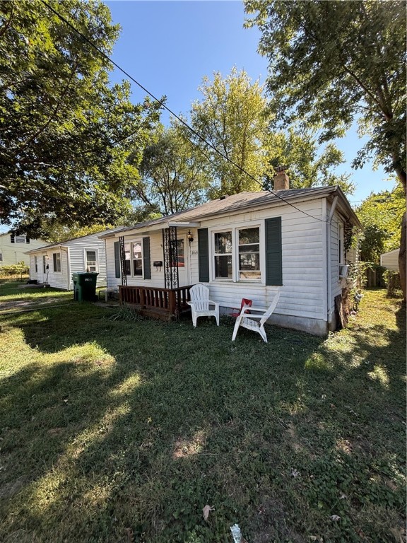 2015 East Lincoln Avenue Decatur, IL 62521 - Photo 2 of 3