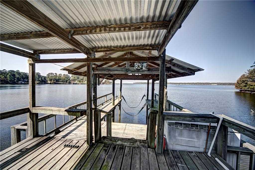 261 1st Point Road Many, LA 71449 - Photo 3 of 24 Gallery Image 3