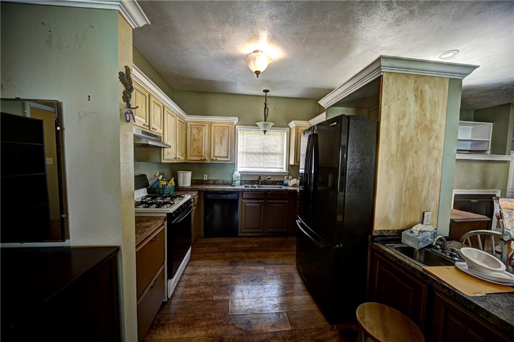 261 1st Point Road Many, LA 71449 - Photo 8 of 24 Gallery Image 8