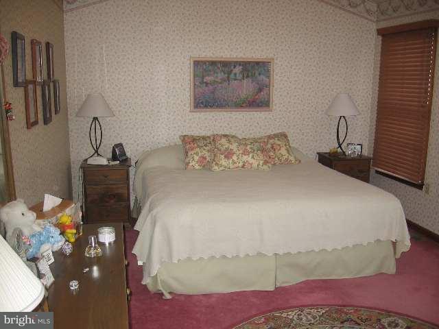 24 Wetherburn Road Enola, PA 17025 - Photo 4 of 7 Gallery Image 4