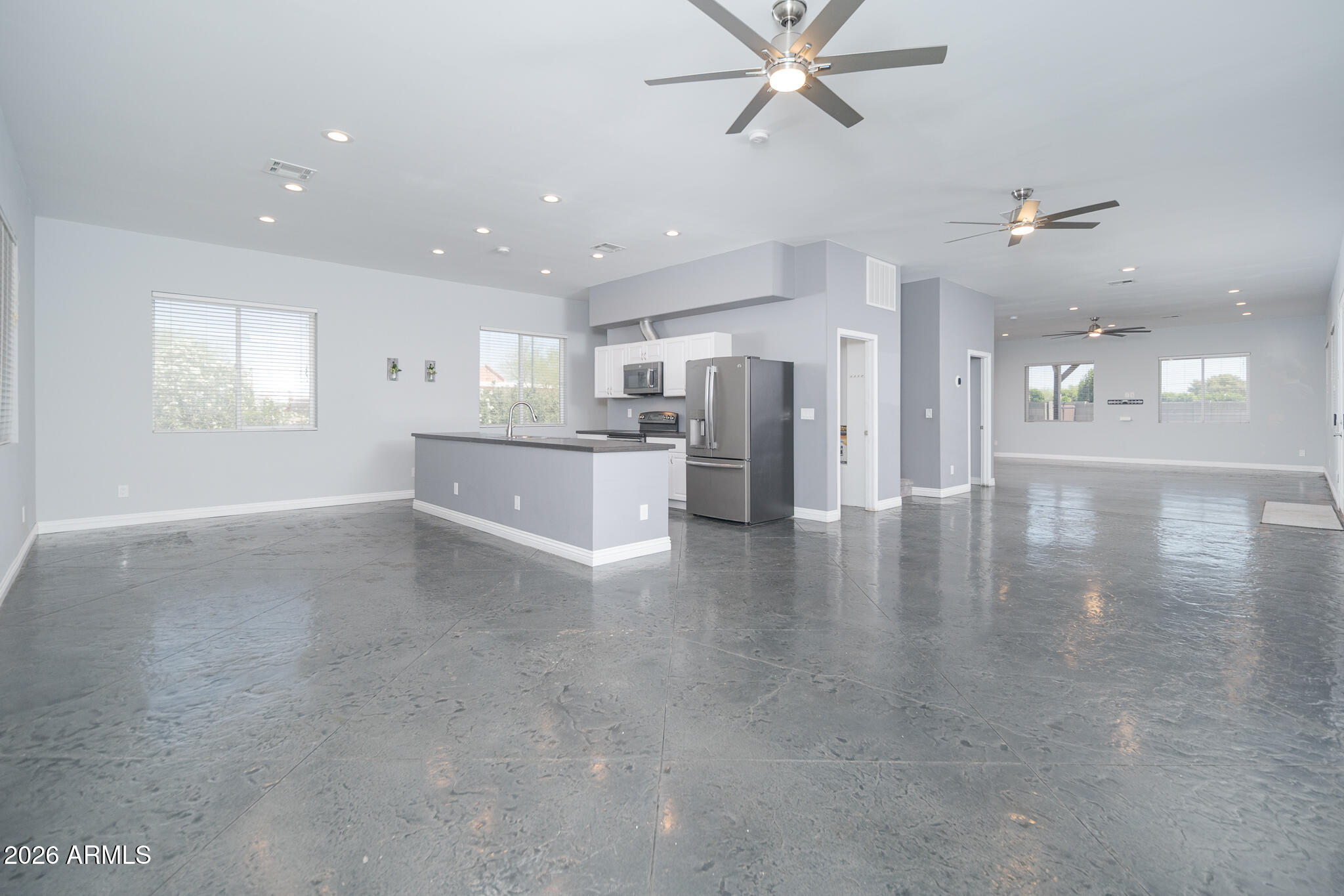 12945 West Varney Road El Mirage, AZ 85335 - Photo 11 of 70 KITCHEN/DINING AREA