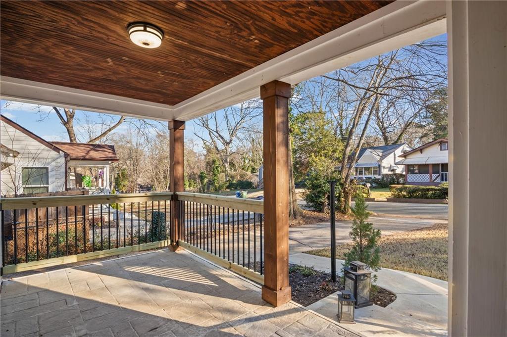 1467 Ryan Street Southwest Atlanta, GA 30310 - Photo 6 of 36