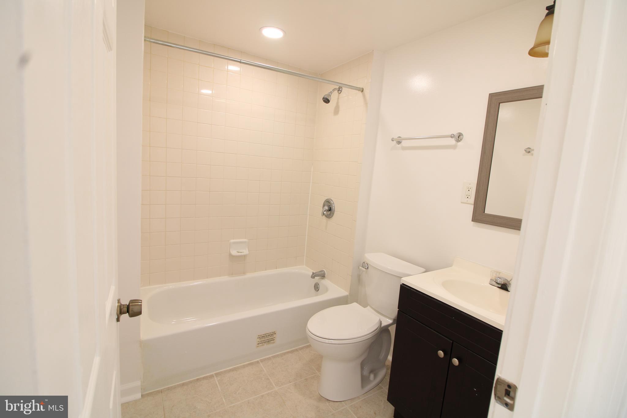 24 East Reed Avenue Alexandria, VA 22305 - Photo 18 of 23