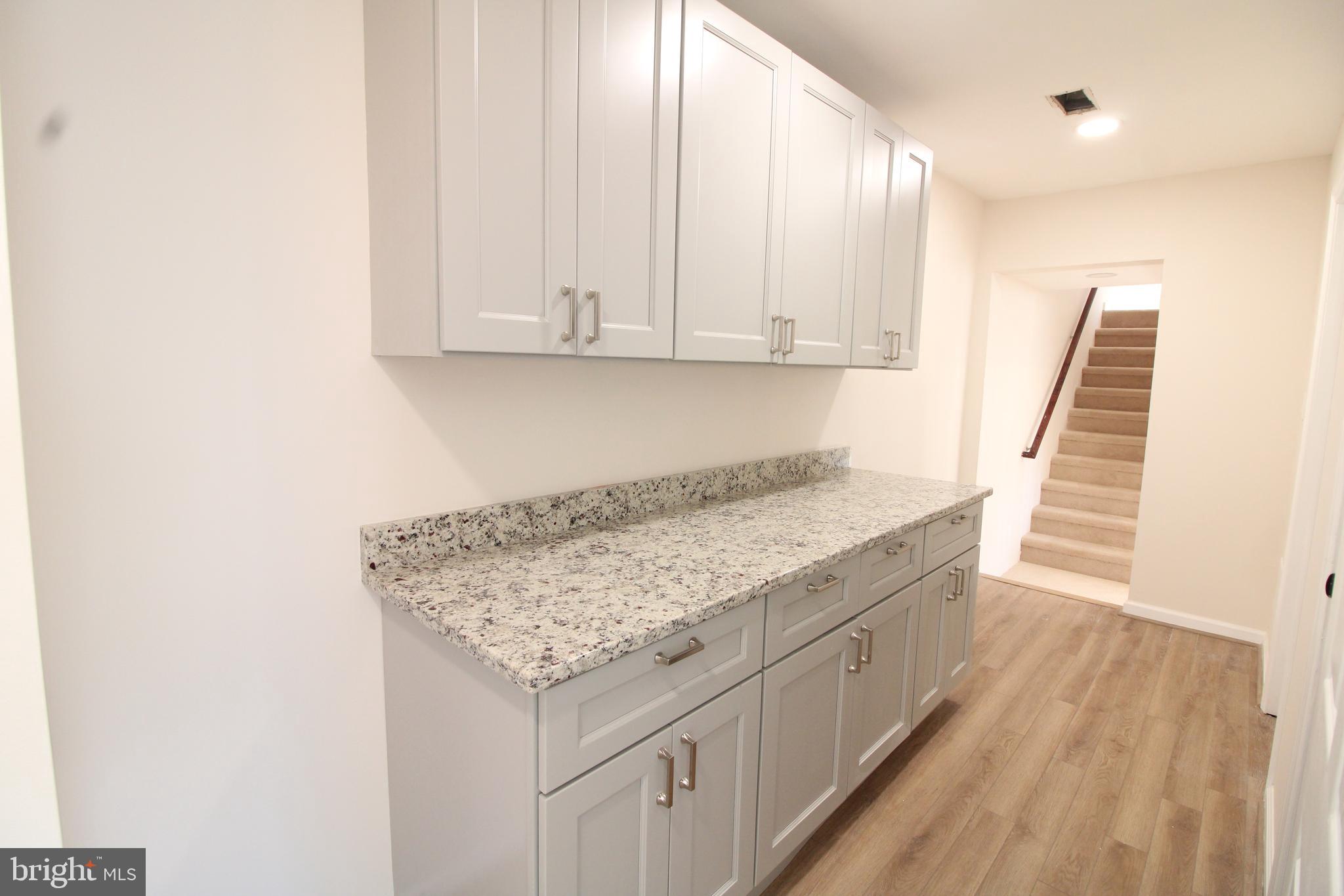 24 East Reed Avenue Alexandria, VA 22305 - Photo 7 of 23