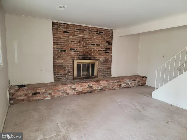 $585,000 | 7405 Forrester Lane, Manassas, VA 20109