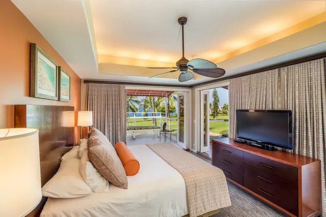 $1,300,000 | 78-6834 Ali‘i Drive, Unit 22B 201 & 202, Kailua-Kona, HI 96740