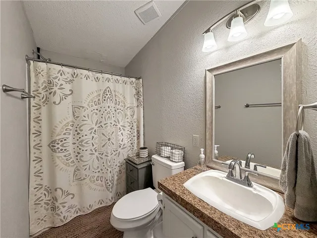 $435,000 | 7662 Jessica Lane, Spring Branch, TX 78070