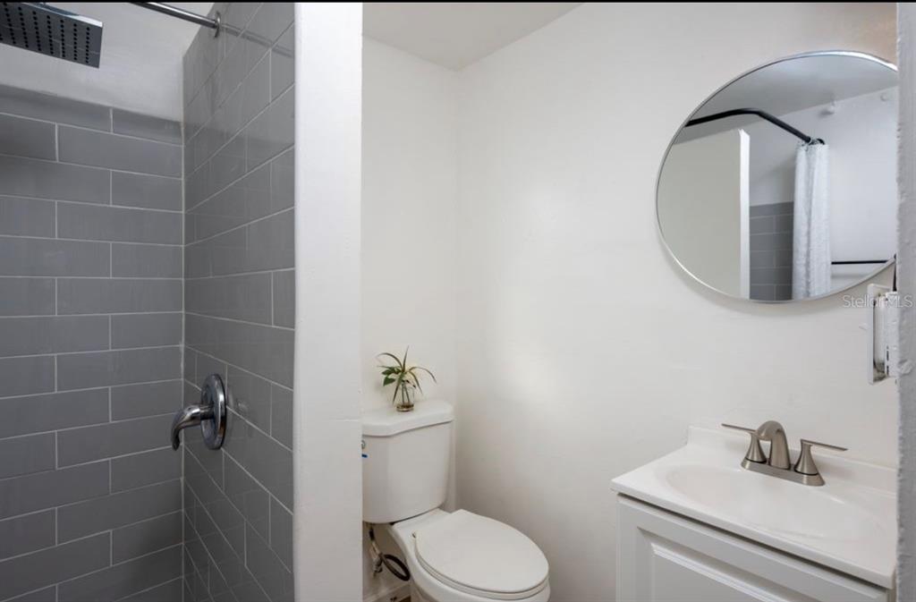 1701 14th Street South, Unit B St. Petersburg, FL 33705 - Photo 16 of 18
