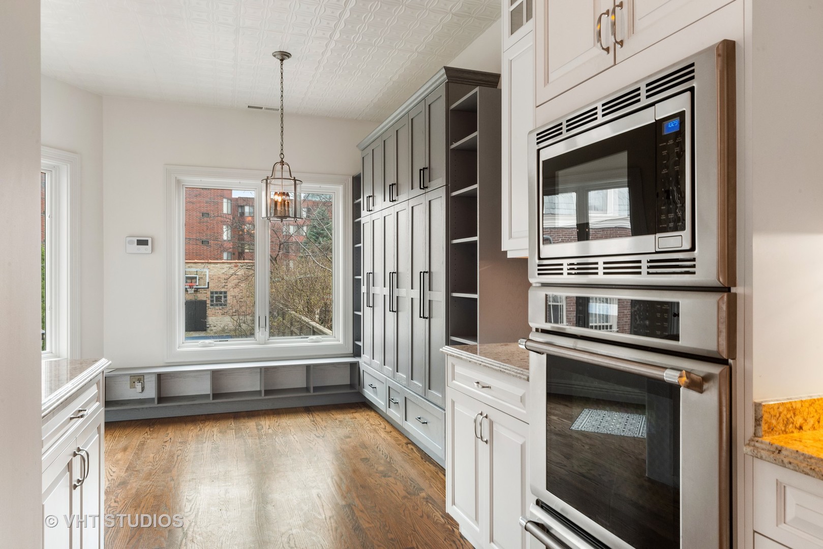 1505 West Jackson Boulevard Chicago, IL 60607 - Photo 12 of 46