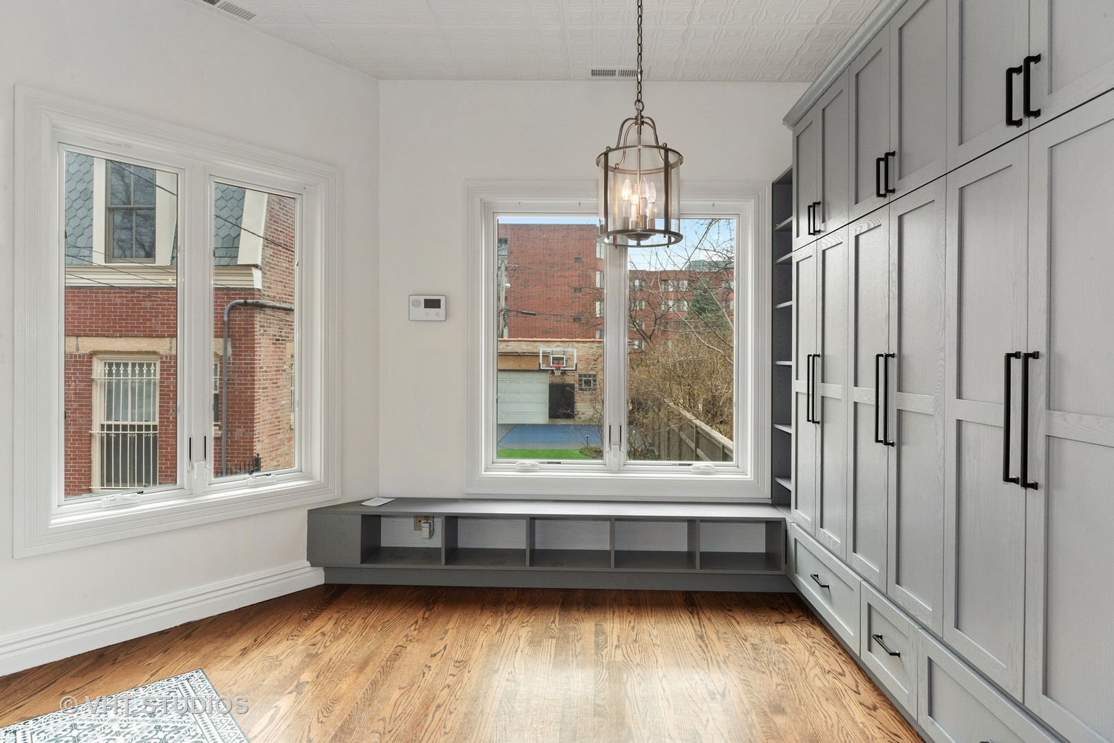 1505 West Jackson Boulevard Chicago, IL 60607 - Photo 13 of 46