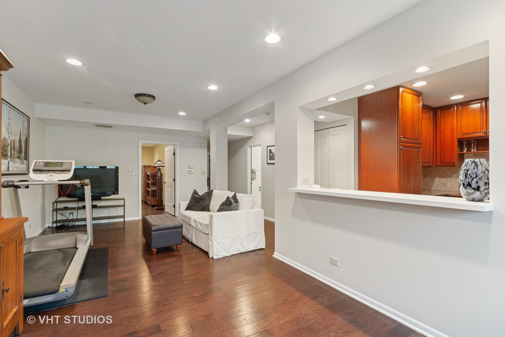 1505 West Jackson Boulevard Chicago, IL 60607 - Photo 27 of 46