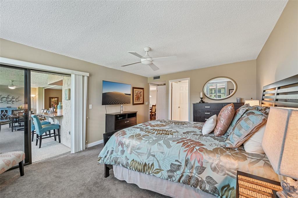 8710 Midnight Pass Road, Unit 203B Sarasota, FL 34242 - Photo 32 of 42