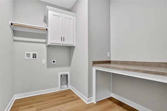 $441,997 | 16209 Ryan Circle, Parkville, MO 64152