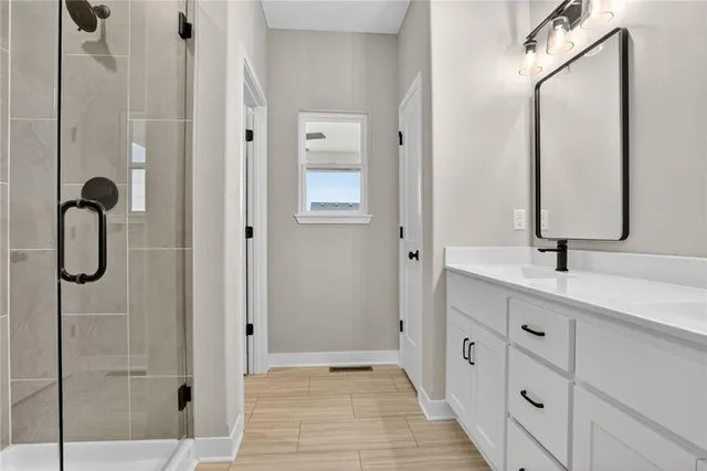 $441,997 | 16209 Ryan Circle, Parkville, MO 64152