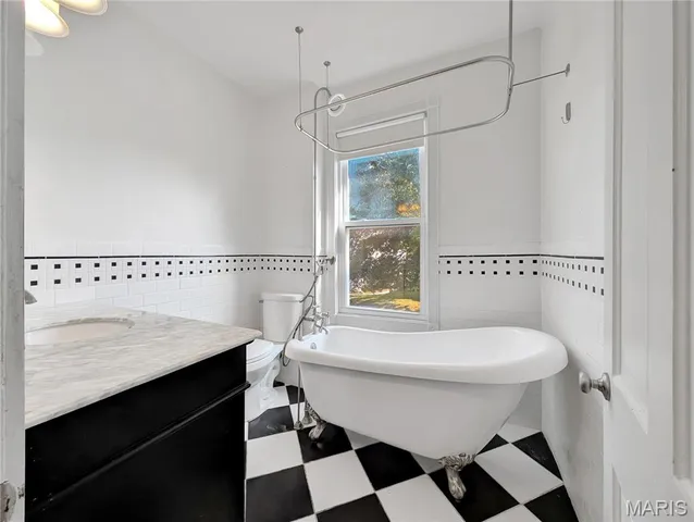 $199,900 | 222 Wabash Avenue, Belleville, IL 62220