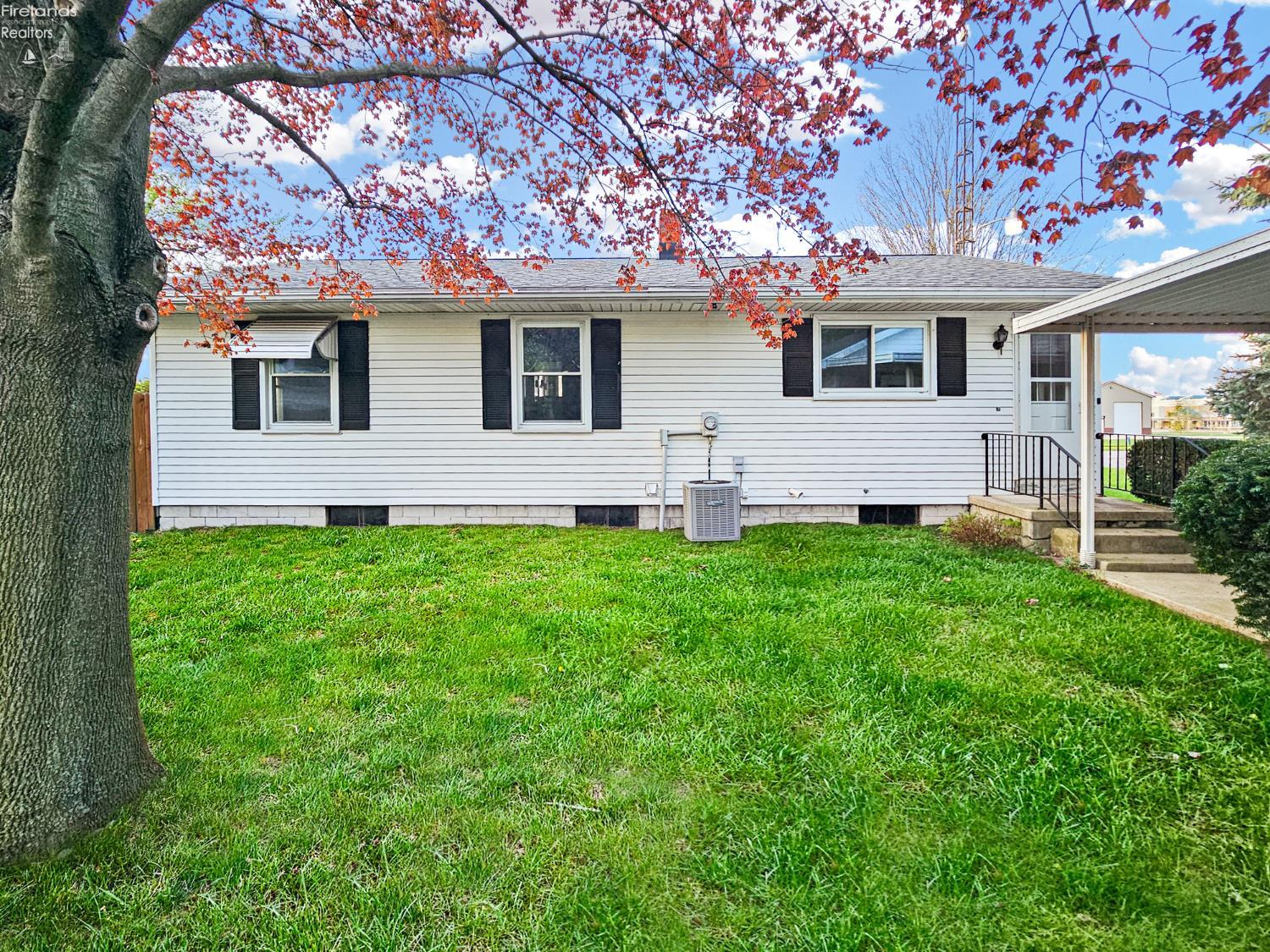 4165 Limerick Road Clyde, OH 43410 - Photo 5 of 31 Gallery Image 5