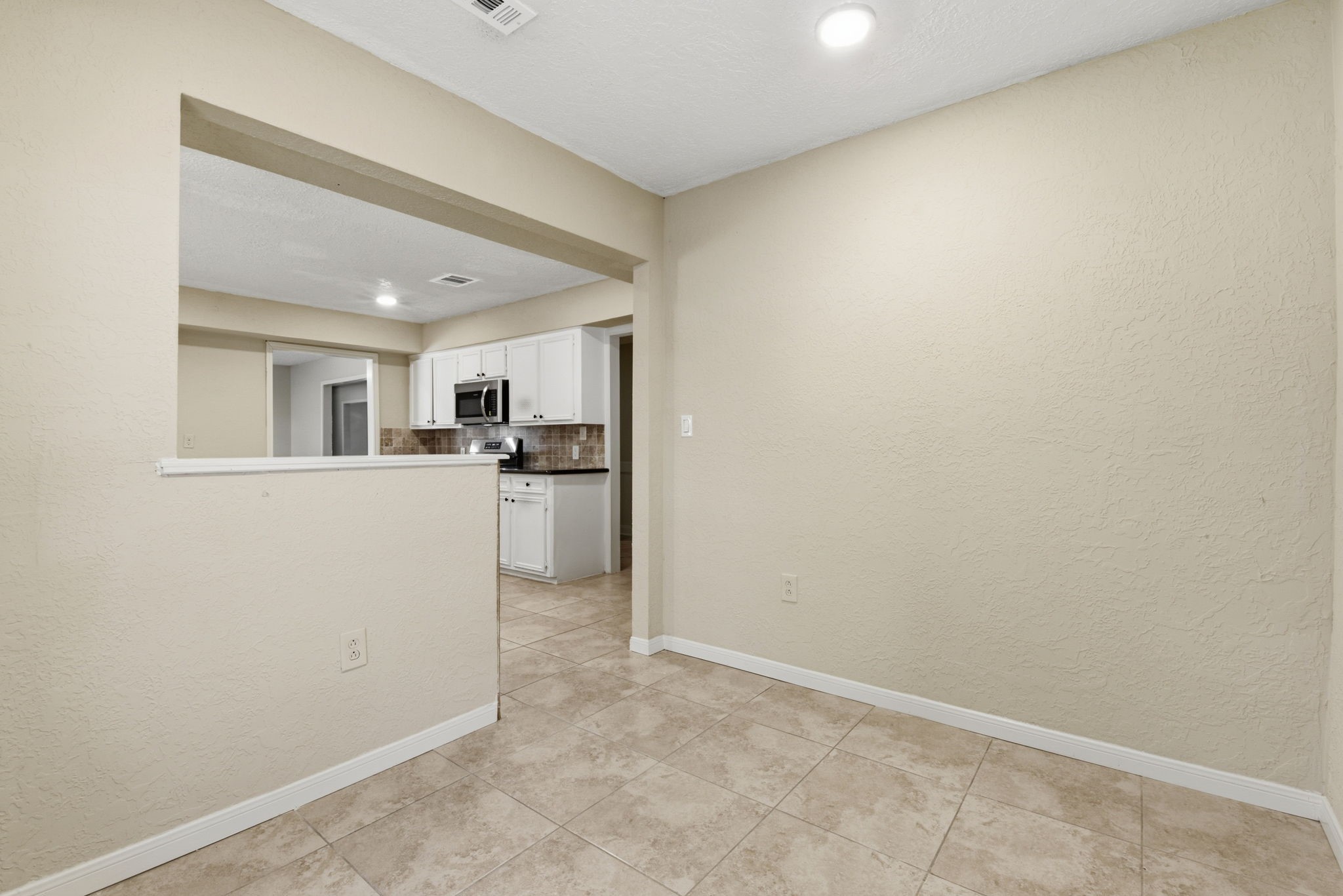 9052 Zapata Way Willis, TX 77378 - Photo 23 of 45