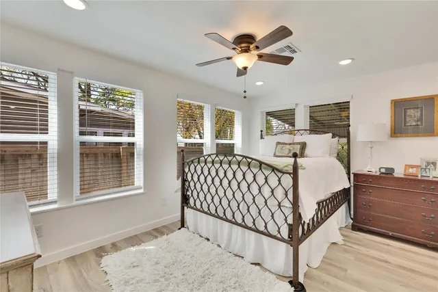 $2,750 | 5206 Grover Avenue, Austin, TX 78756