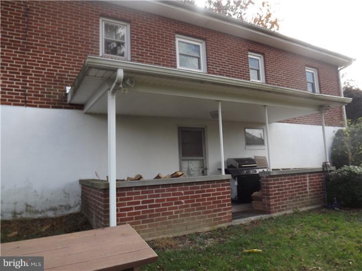 1006 Crestview Avenue Reading, PA 19607 - Photo 15 of 17 Exterior Back