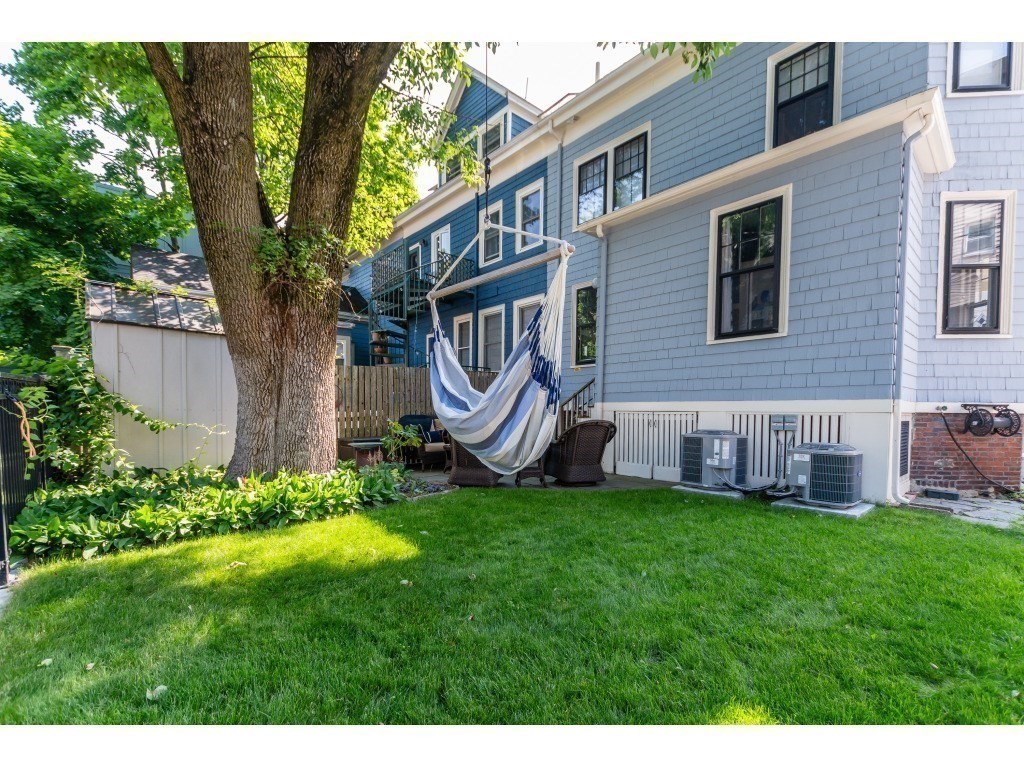 1 Gardner Road Cambridge, MA 02139 - Photo 35 of 39