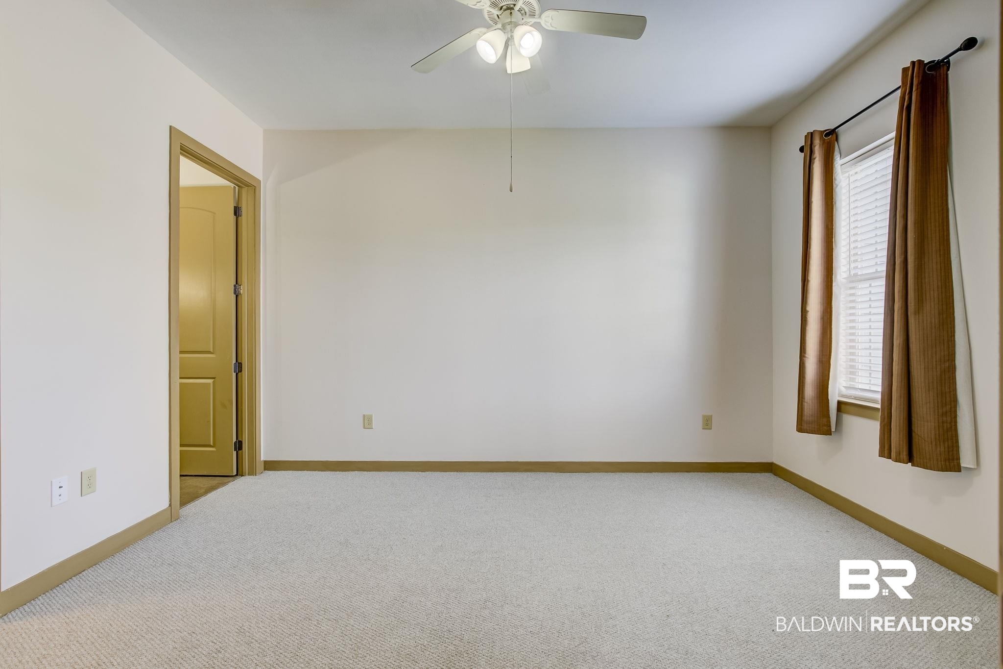 1430 Regency Road, Unit F204 Gulf Shores, AL 36542 - Photo 20 of 47 Gallery Image 20