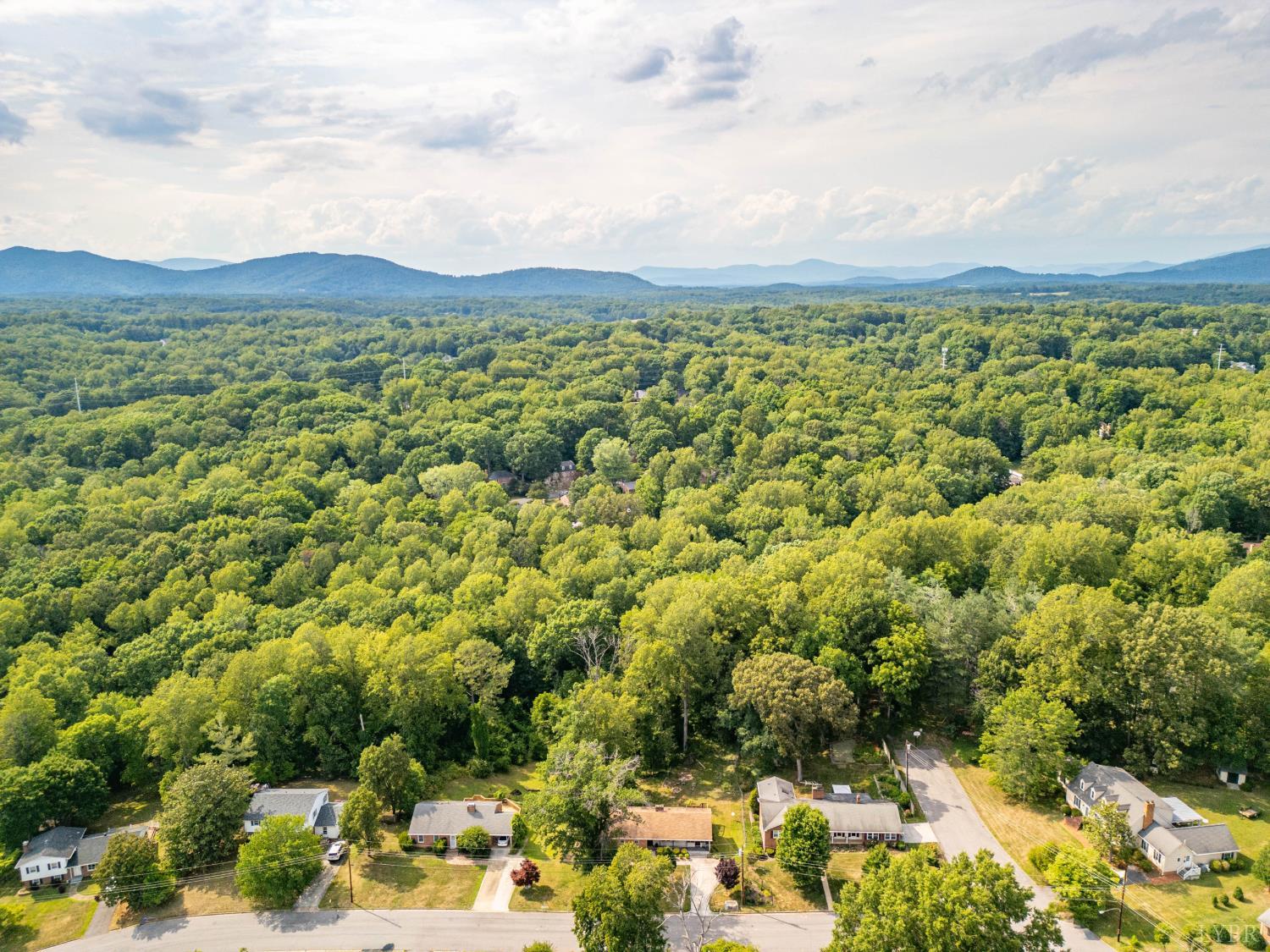 2305 Hawthorne Road Lynchburg, VA 24503 - Photo 52 of 56