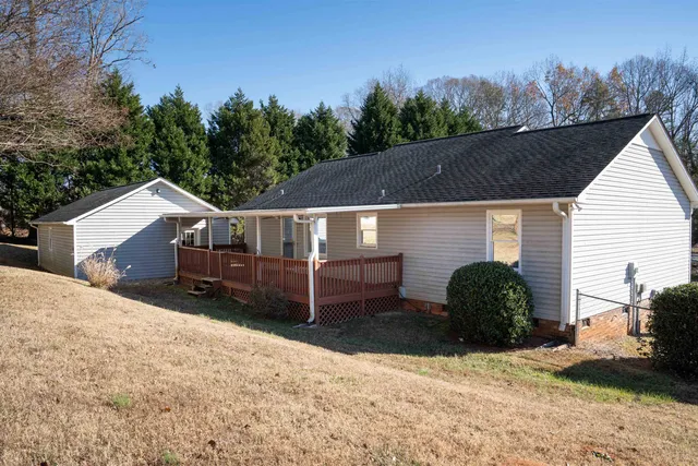 $289,900 | 521 Quail Creek Road, Inman, SC 29349