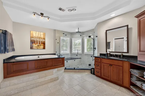 $1,995,000 | 33 Golden Eagle Lane, Littleton, CO 80127