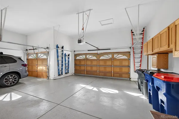 $1,995,000 | 33 Golden Eagle Lane, Littleton, CO 80127