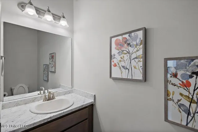 $334,900 | 107 Red Bird Cove, Batesville, MS 38606