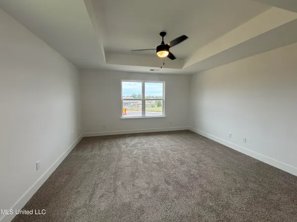 $334,900 | 107 Red Bird Cove, Senatobia, MS 38668
