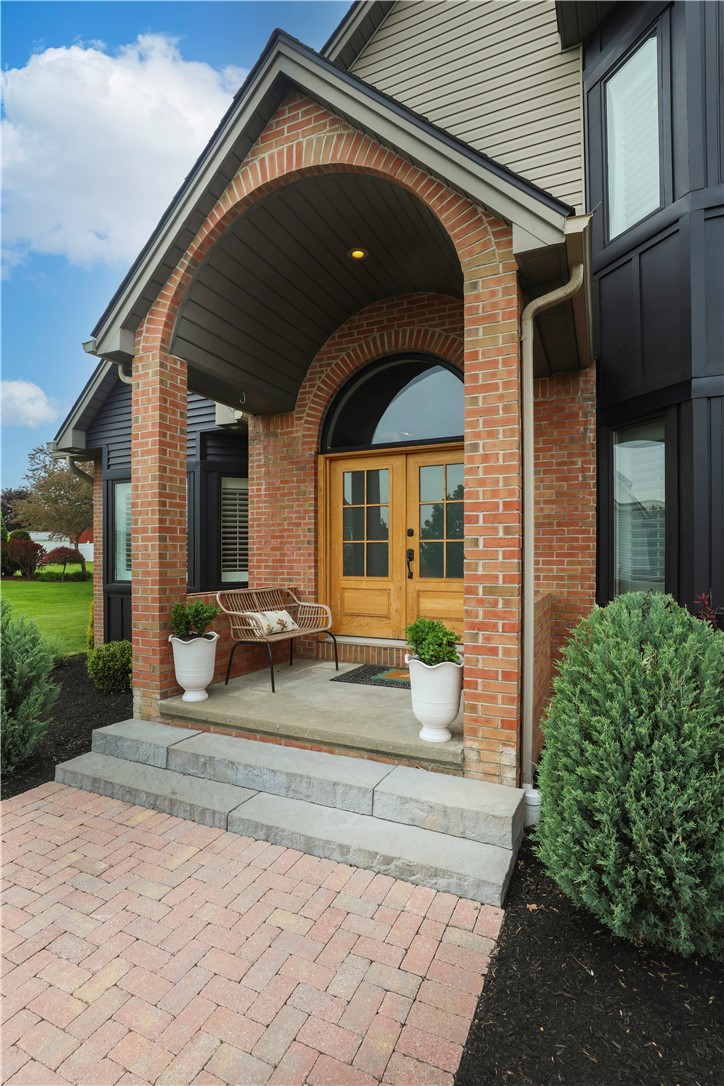 25 Barrington Road Horseheads, NY 14845 - Photo 2 of 50