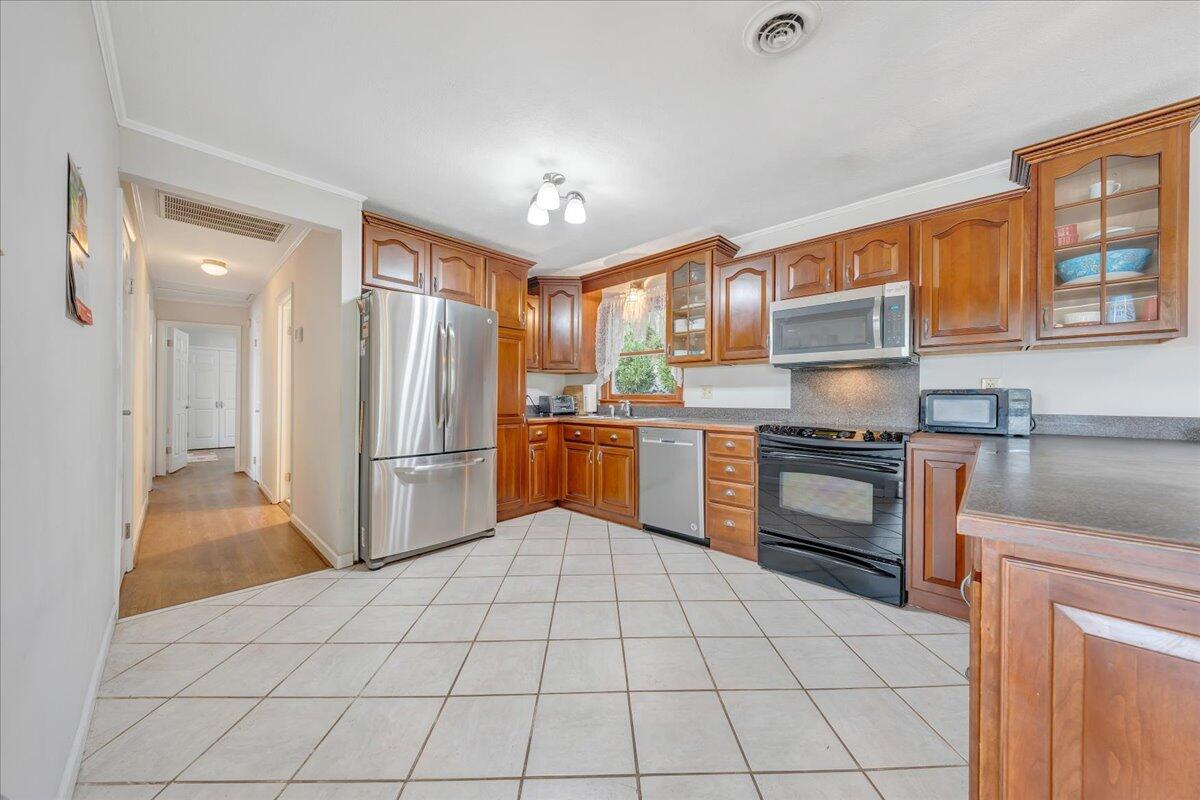 1417 Ellis Road Hardy, VA 24101 - Photo 12 of 69 10-MIB00637