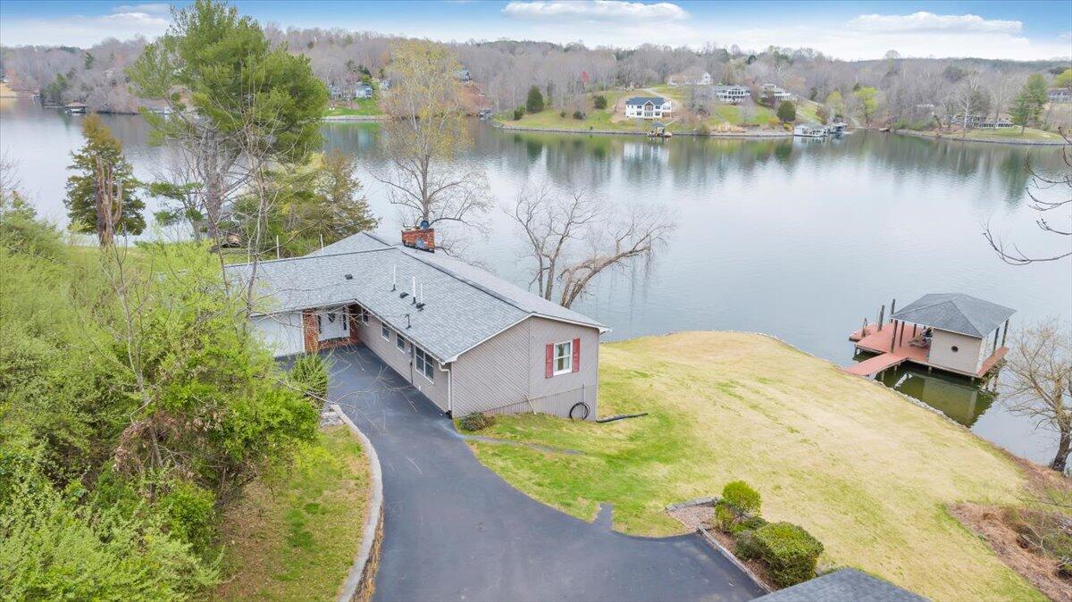 1417 Ellis Road Hardy, VA 24101 - Photo 56 of 69 57-DJI_20240326123942_0003_D_MIB