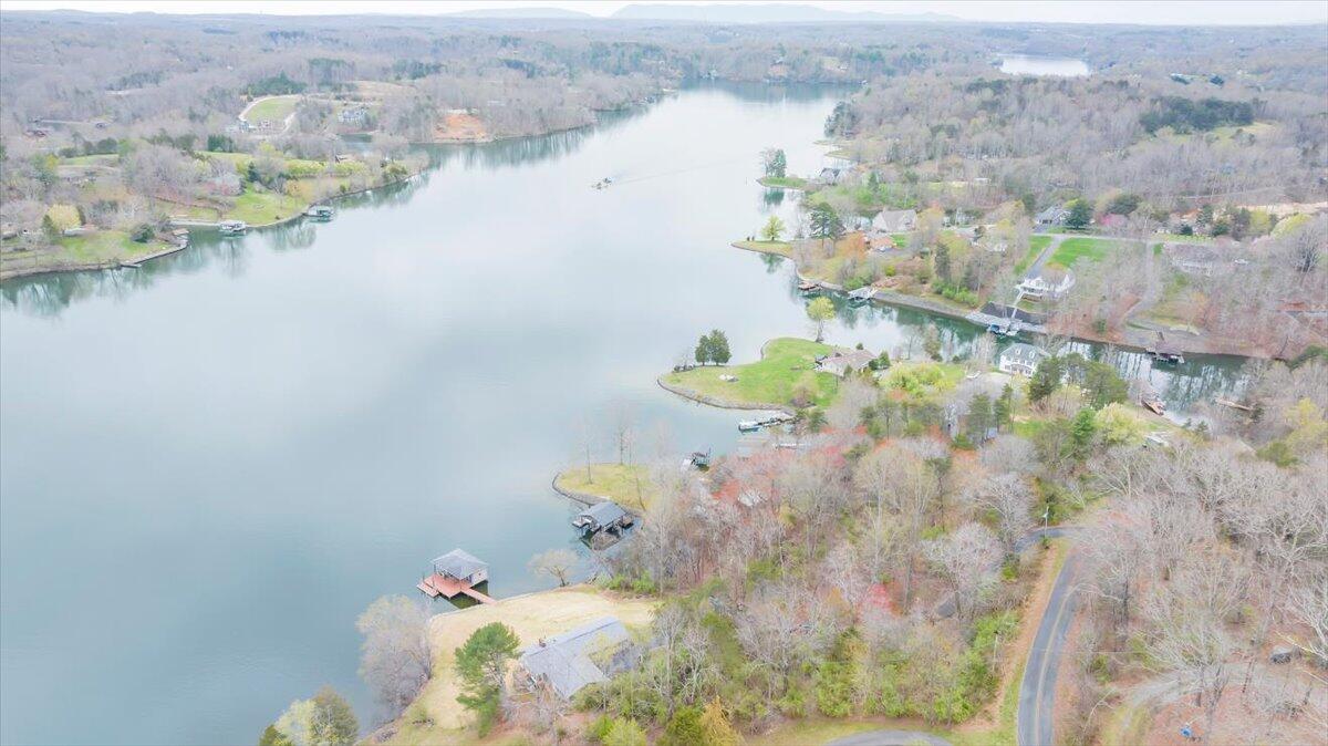 1417 Ellis Road Hardy, VA 24101 - Photo 64 of 69 70-DJI_20240326124409_0017_D_MIB