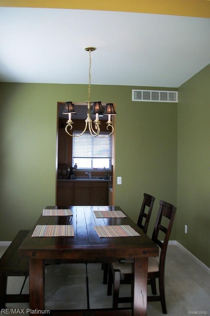 1641 Ashton Ridge Court Howell, MI 48843 - Photo 11 of 33 103_1370.jpg