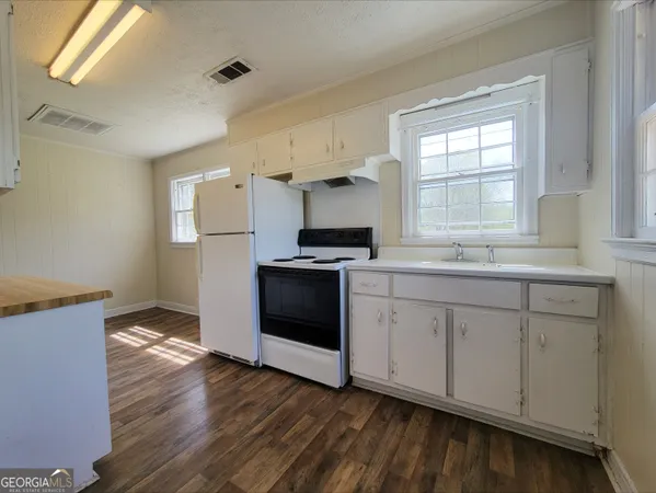 $1,295 | 1751 Atlanta Highway Southeast, Statham, GA 30666