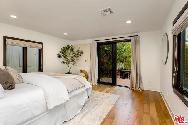 $2,197,000 | 6216 Primrose Avenue, Los Angeles, CA 90068
