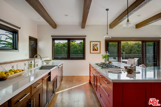 $2,197,000 | 6216 Primrose Avenue, Los Angeles, CA 90068