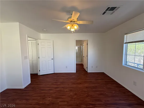 $2,100 | 10541 Kivas Court, Las Vegas, NV 89129