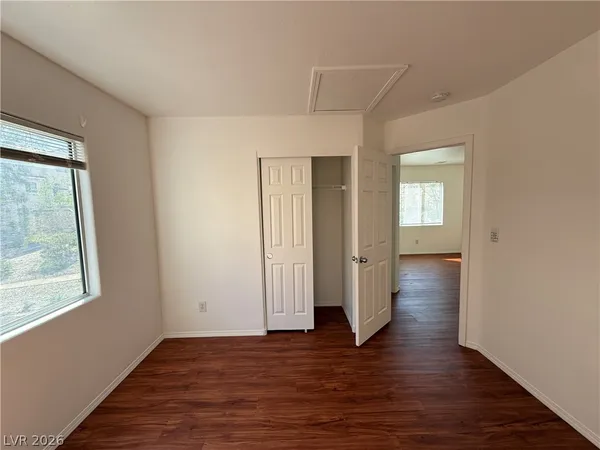 $2,100 | 10541 Kivas Court, Las Vegas, NV 89129