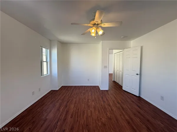 $2,100 | 10541 Kivas Court, Las Vegas, NV 89129